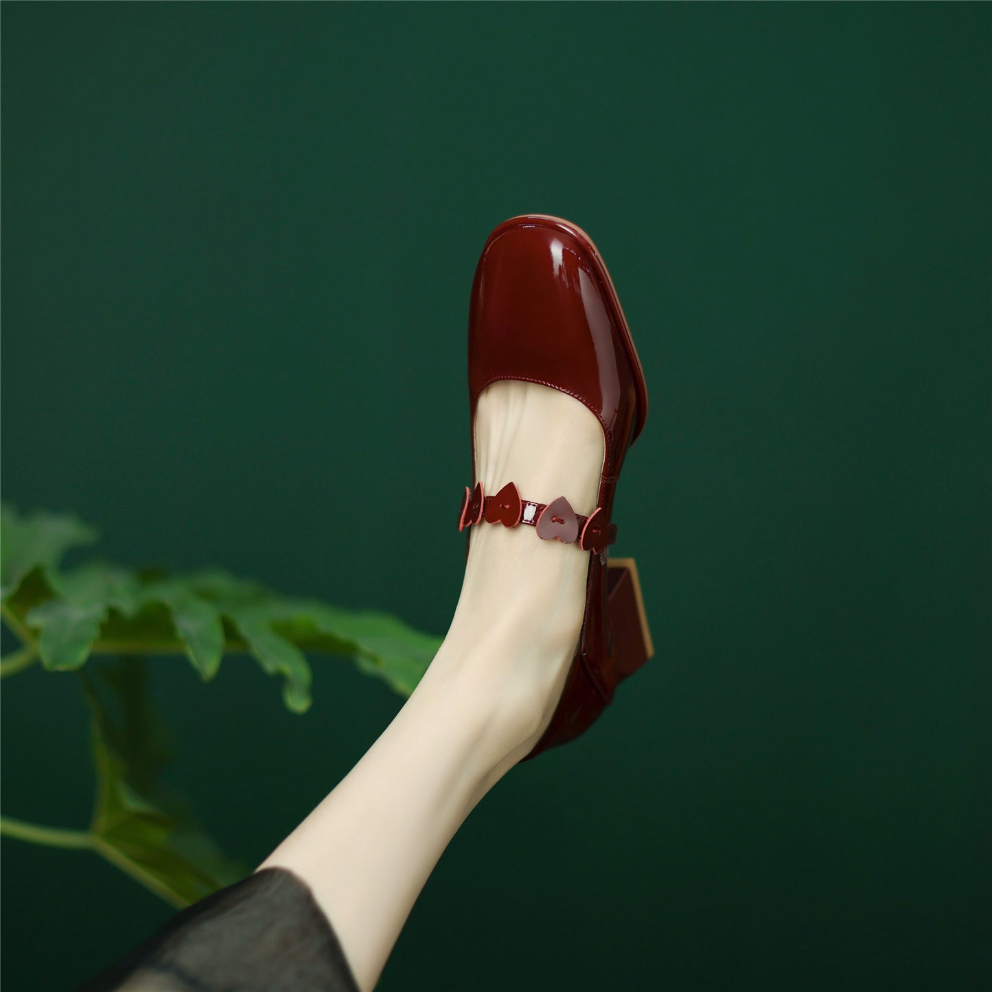 Nine Seven Women's Patent Leather Handmade Chunky Heel Slip On Loafer Mary Jane Pumps with Hearts Decor