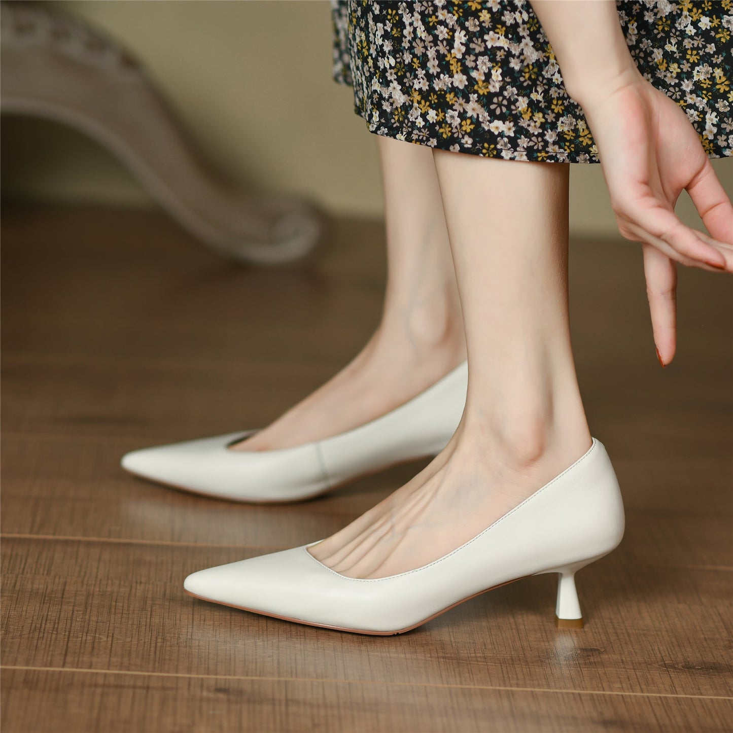 Nine Seven Handmade Genuine Leather Women's Low Heel Slip On Loafer Pumps with Pointy Toe