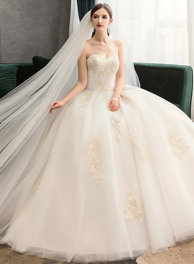 Nine Seven  Bridal Sleeveless Sweetheart Lace Up A-Line Floor Train Wedding Dress