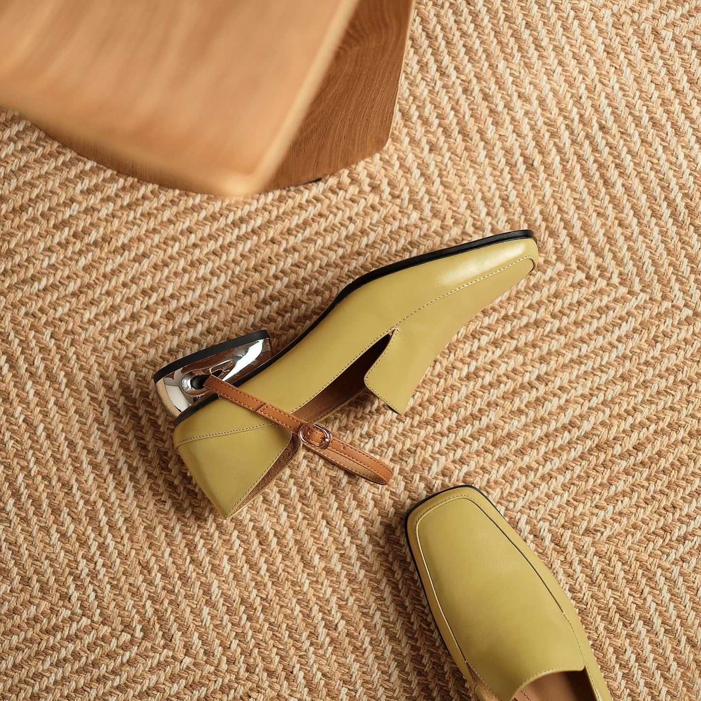 Nine Seven Women's Handmade Genuine Leather Square Toe Chunky Heel Classic Mary Jane Pumps