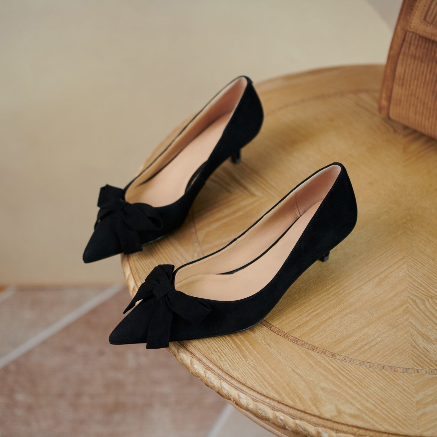 Nine Seven Women's Handmade Suede Leather Pointed Toe Kitten Heel Elegant Loafer Pumps with Bow