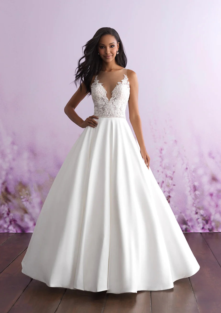 Nine Seven Plug V-Neck Pearls Lace Appliques Buttons A-Line Sleeveless Wedding Dress Customization