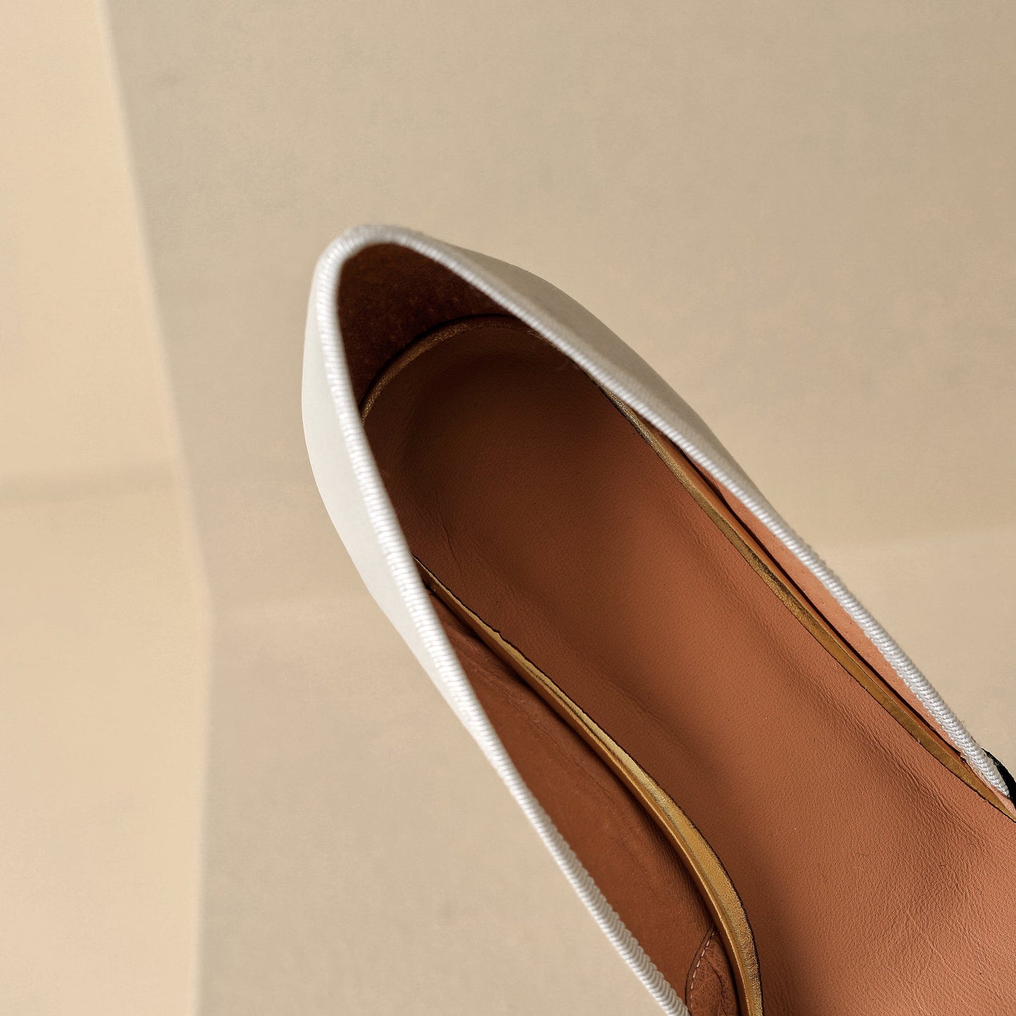 Nine Seven Women's Handmade Assorted Leather Pointed Toe Kitten Heel Slip On Elegant Pumps